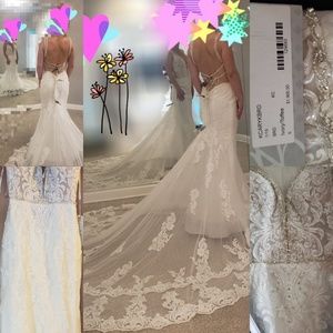 Wedding dress *Never worn*